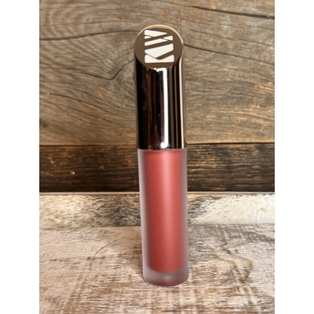 Kjaer Weis Matte Naturally Liquid Lipstick –‎ Enchanting (3.5ml) | MSRP = $30